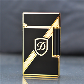 Bật lửa ST Dupont sơn mài đen kẻ chéo chữ D vàng D